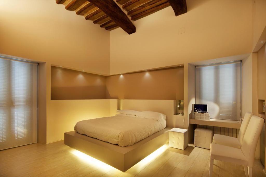 Hotel Degli Affreschi مونتيفالكو الغرفة الصورة